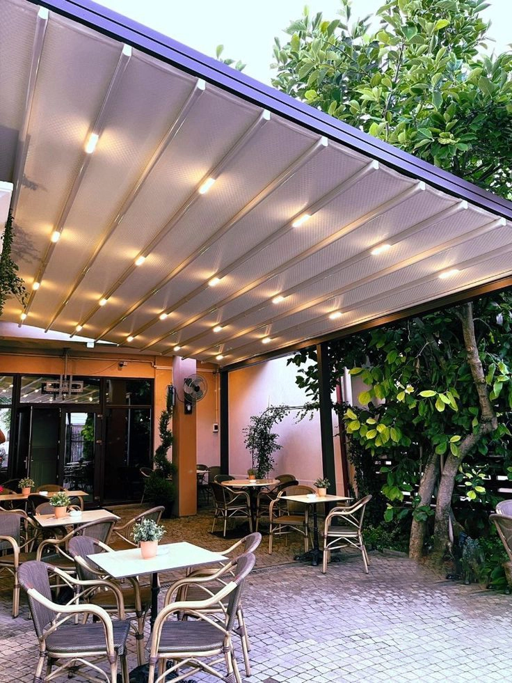 سقف متحرک بهترین انتخاب برای فضاهای باز